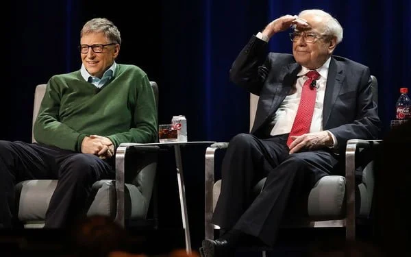 “Business Adventures- Những cuộc phiêu lưu trong kinh doanh” – Warren Buffett và Bill Gates đều cho rằng đây là cuốn sách kinh doanh hay nhất mọi thời đại